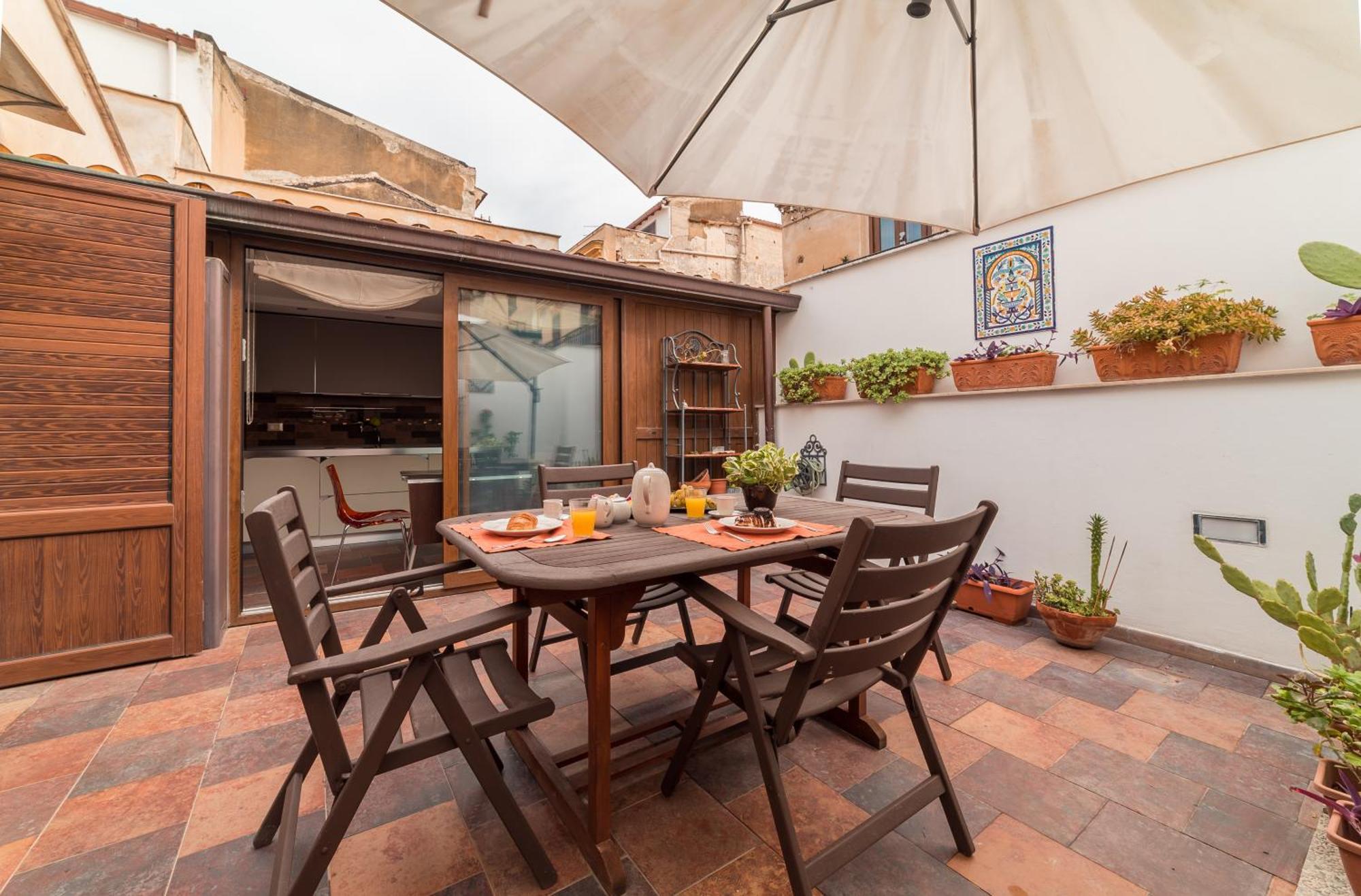 A Casa Del Gioielliere Apartment Palermo Exterior photo